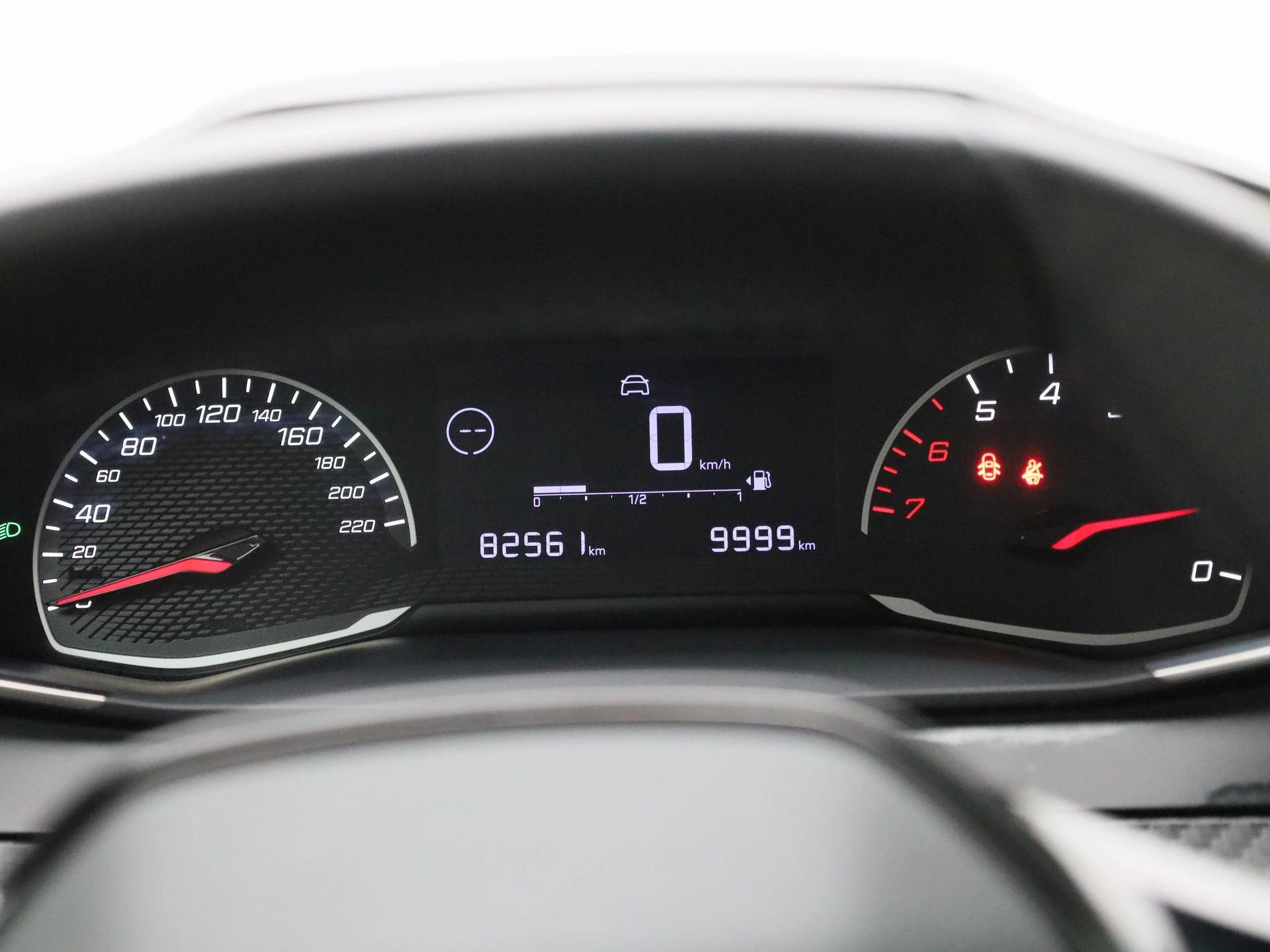 Peugeot-208-image-7