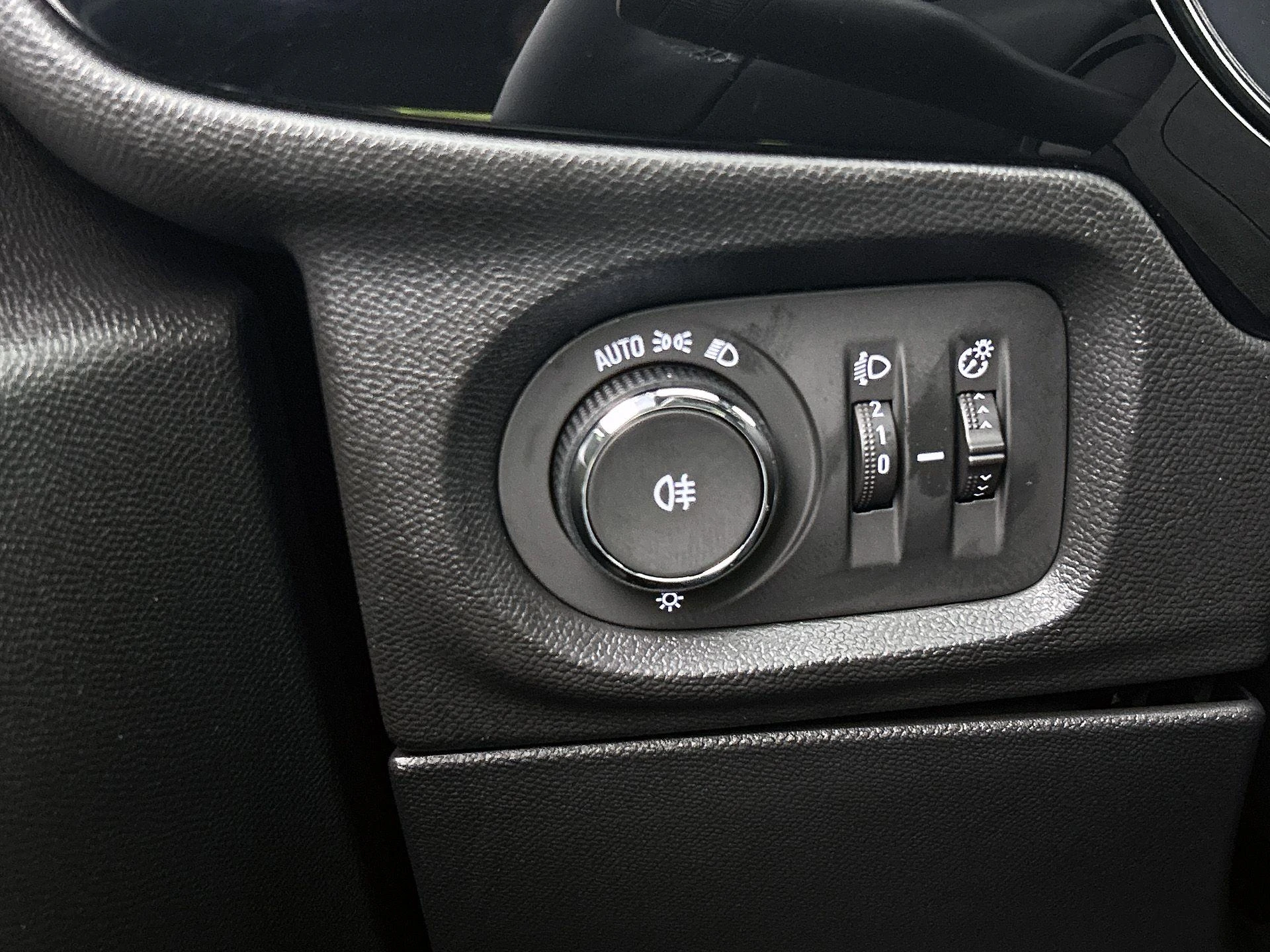 Opel-Corsa-image-17