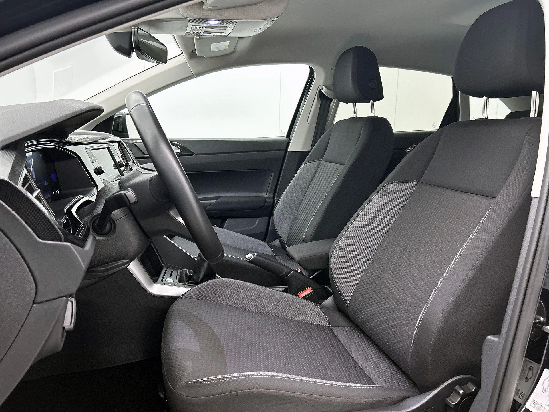 Volkswagen-Taigo-image-33