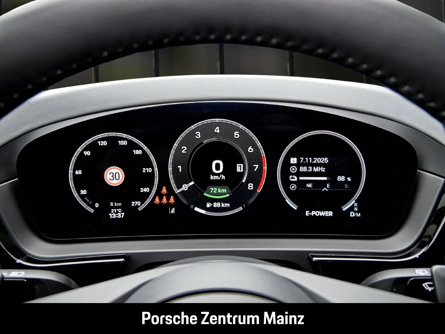 Porsche-Cayenne-image-17