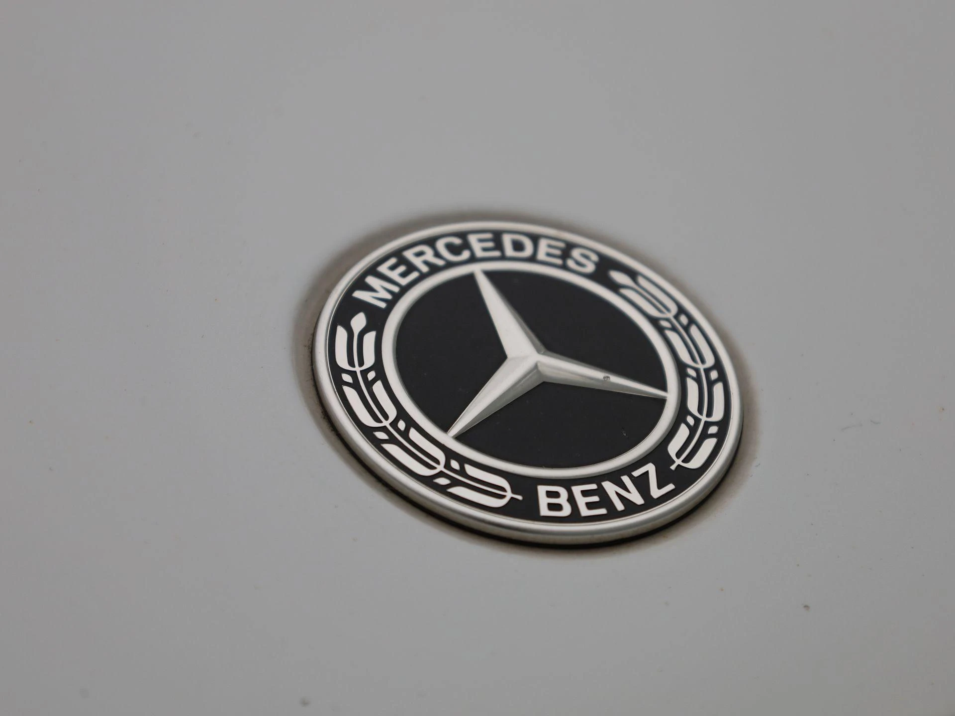 Mercedes-Benz-GLA-image-43