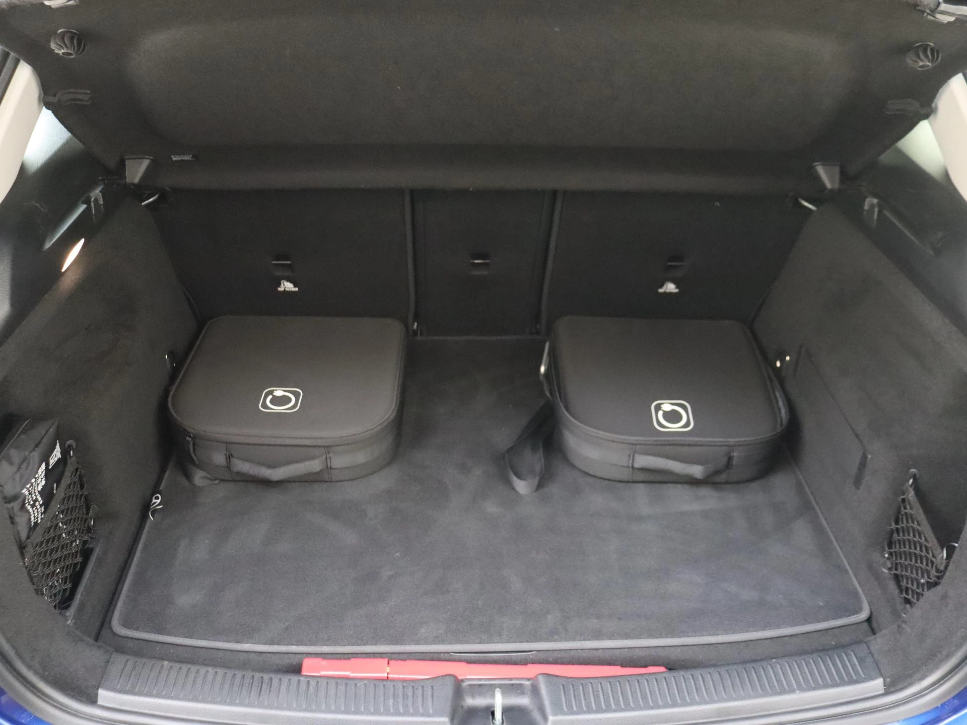 Mercedes-Benz-B-Klasse-image-31