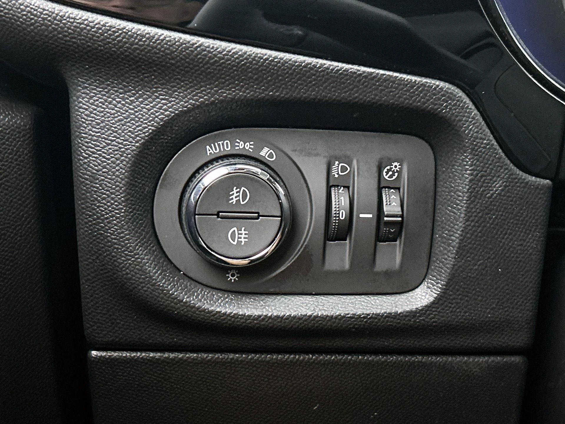 Opel-Corsa-image-23