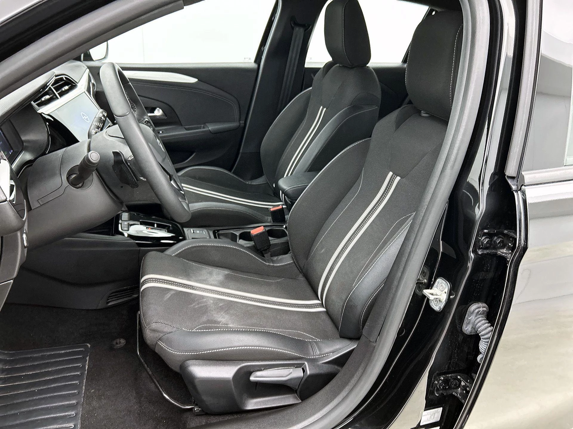 Opel-Corsa-image-39