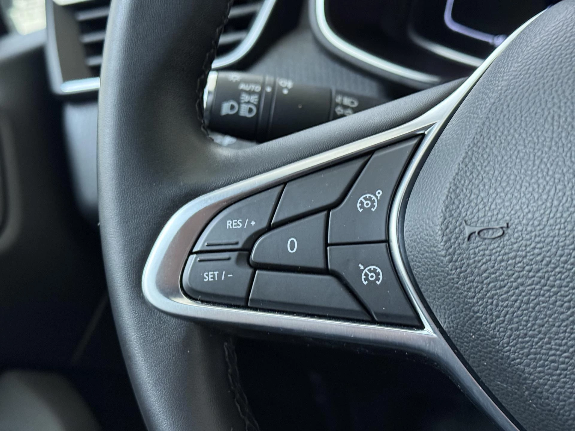 Renault Clio 1.0 TCe Intens