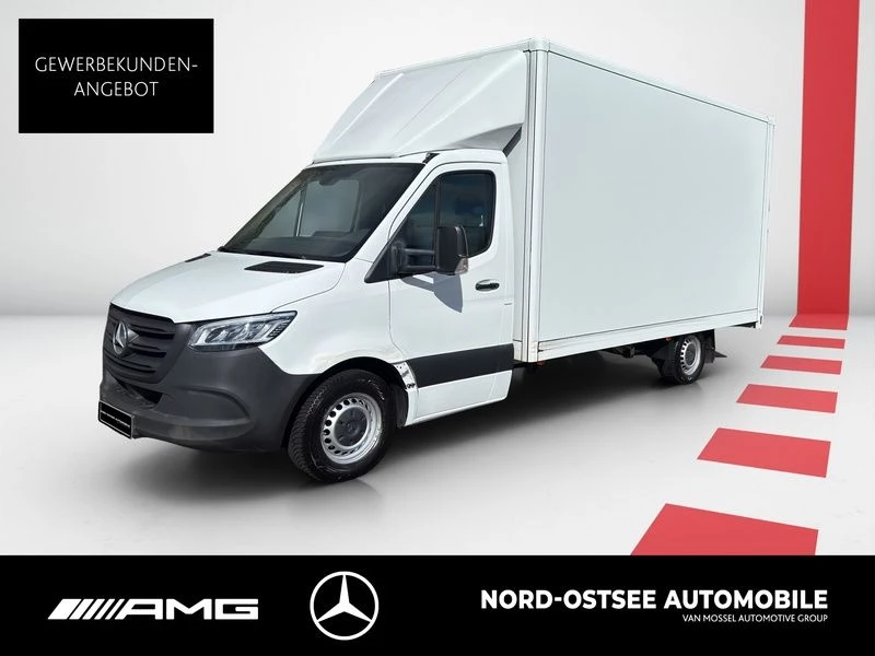 Mercedes-Benz-Sprinter-image-0