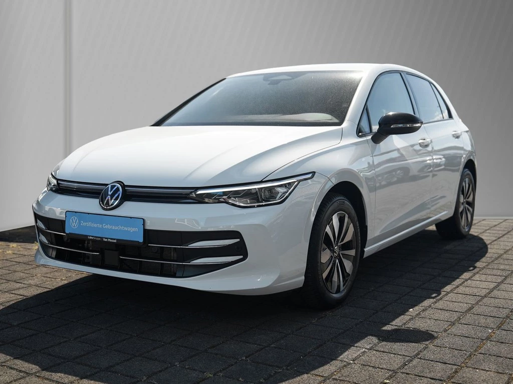 Volkswagen Golf VIII 1.5 TSI GOAL /LED/Navi/AHK/ACC/RFK