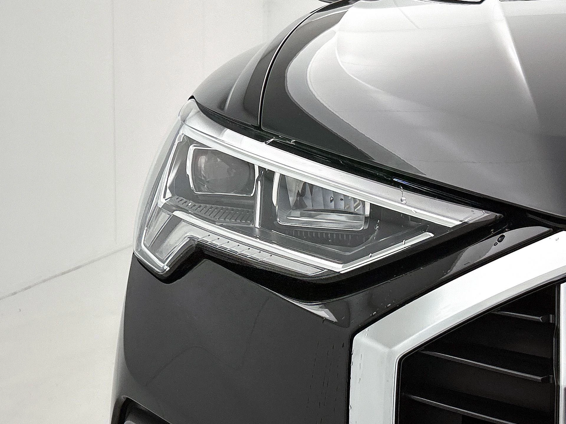 Audi-Q3-image-6