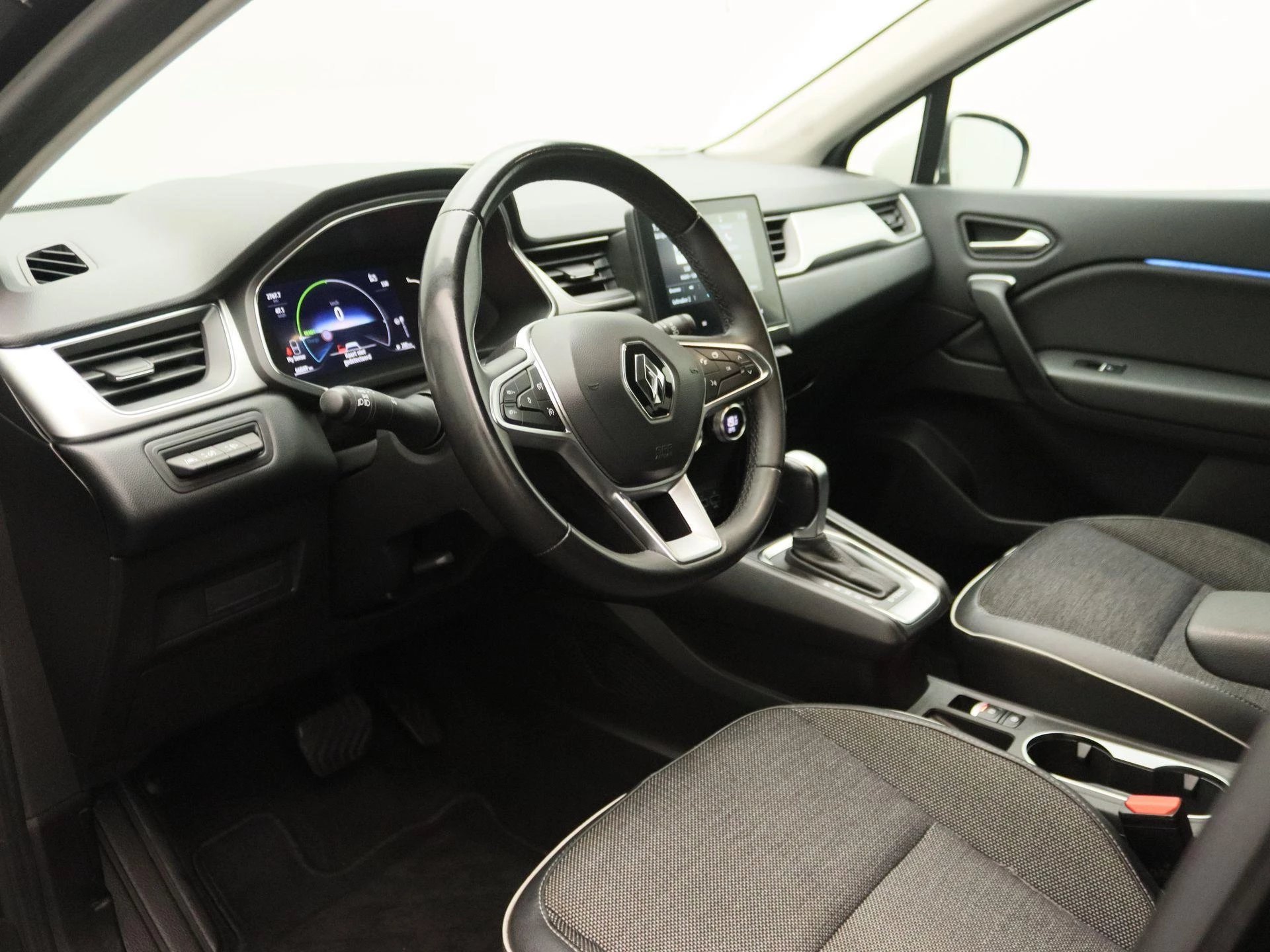 Renault-Captur-image-22
