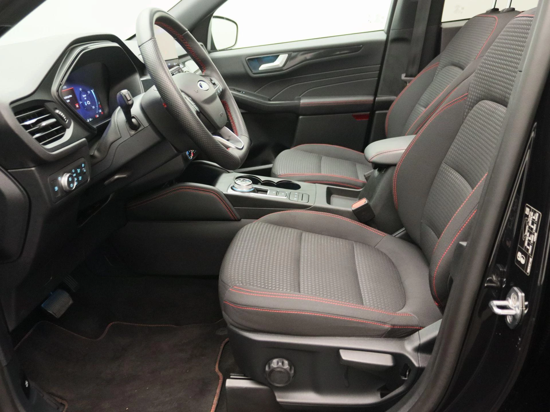 Ford-Kuga-image-12