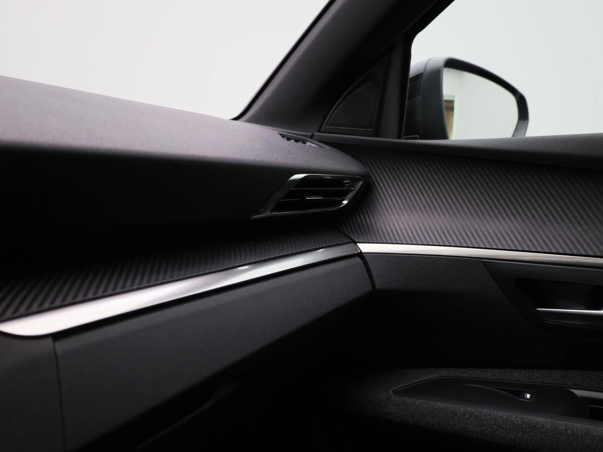 Peugeot-5008-image-30
