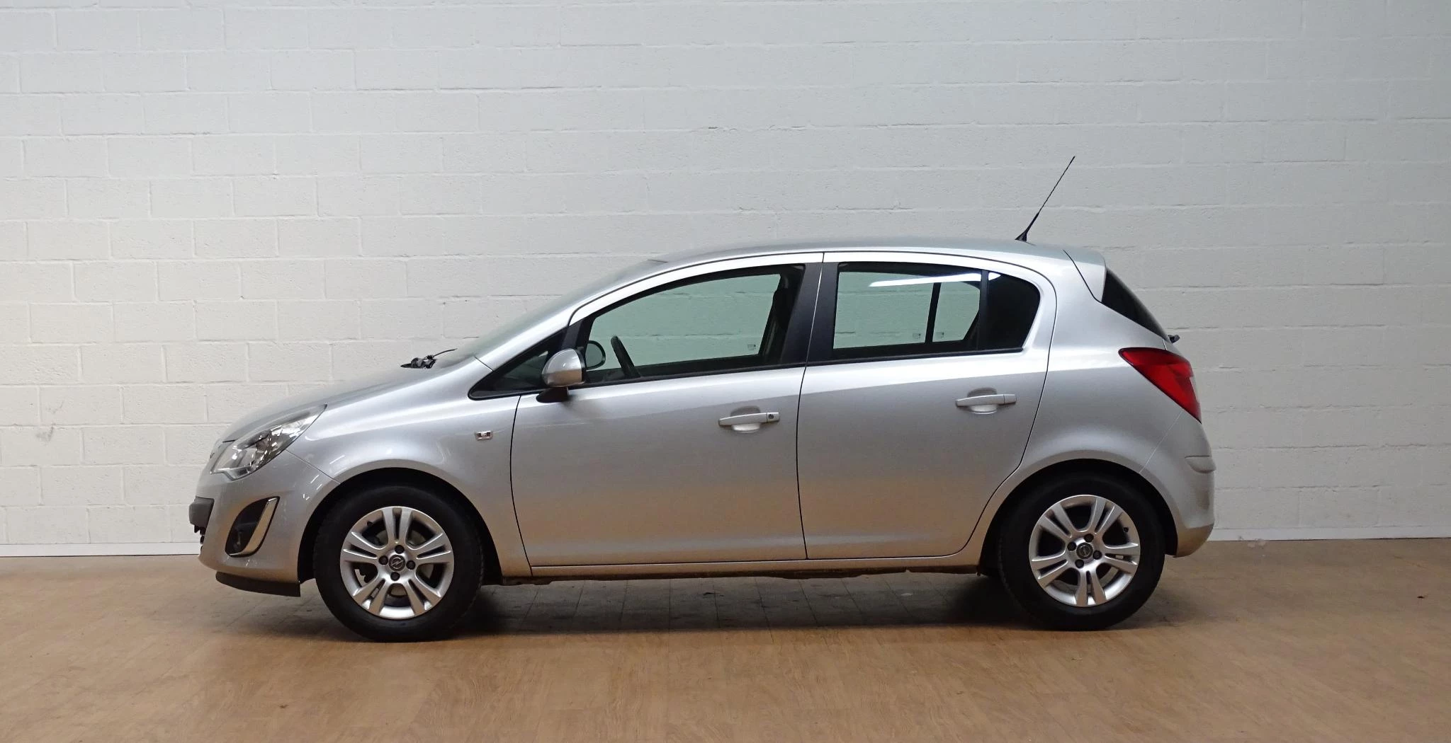 Opel Corsa 1.2 Enjoy