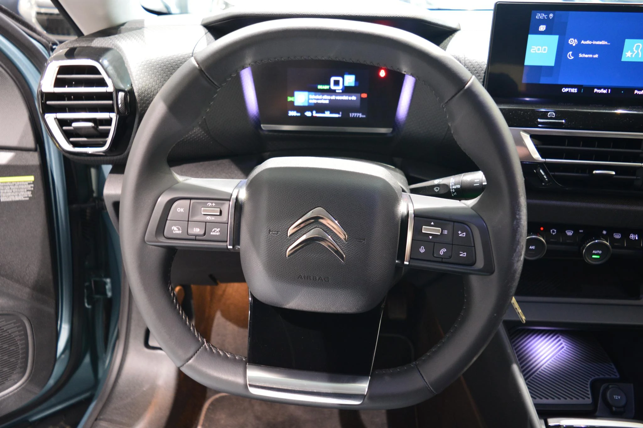 Citroën-ë-C4-image-12