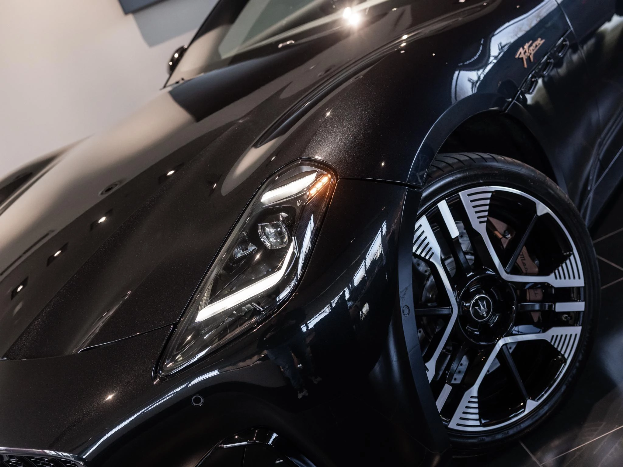 Maserati-GranTurismo-image-10