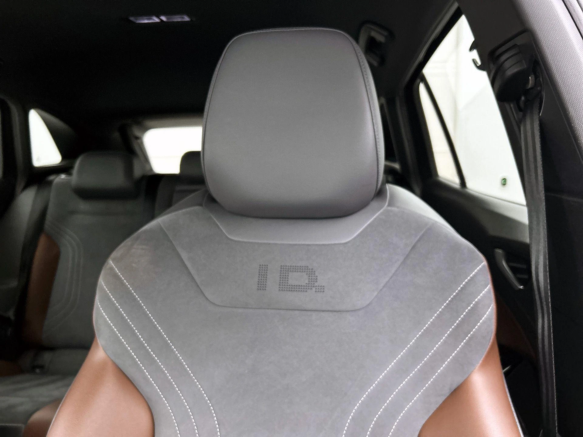 Volkswagen-ID.4-image-12
