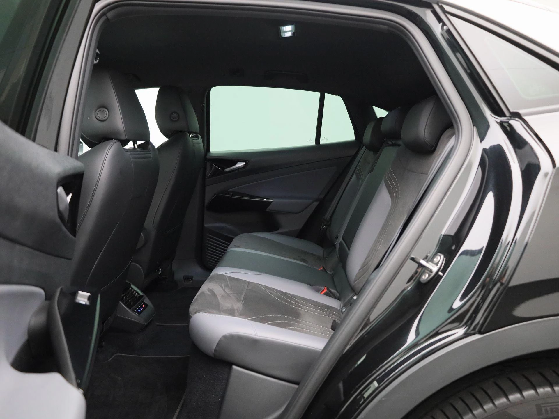 Volkswagen-ID.5-image-10