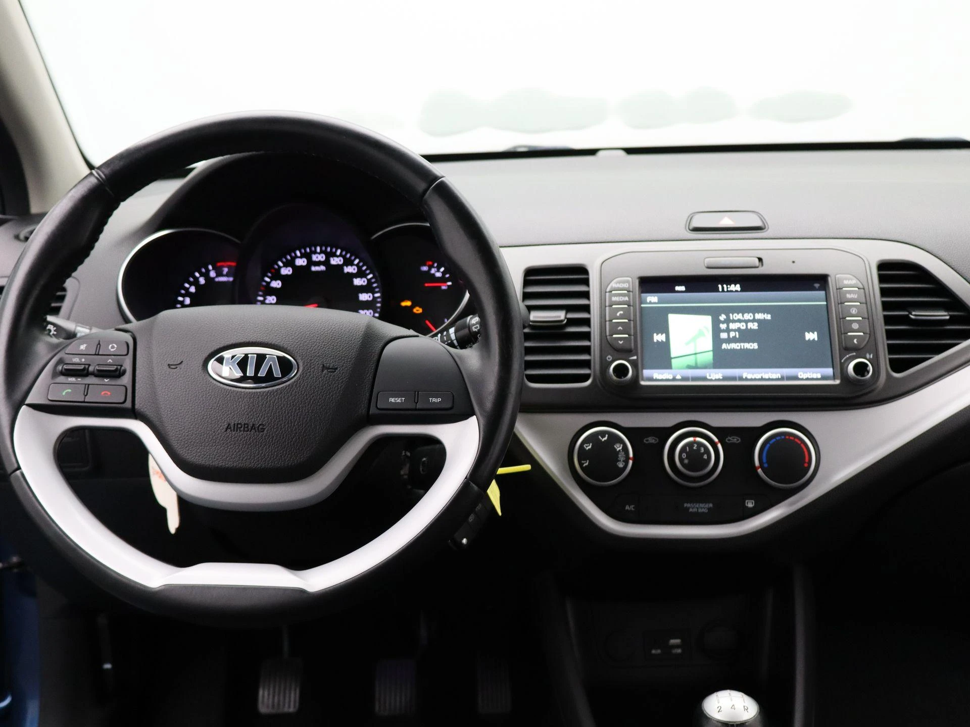 Kia-Picanto-image-6