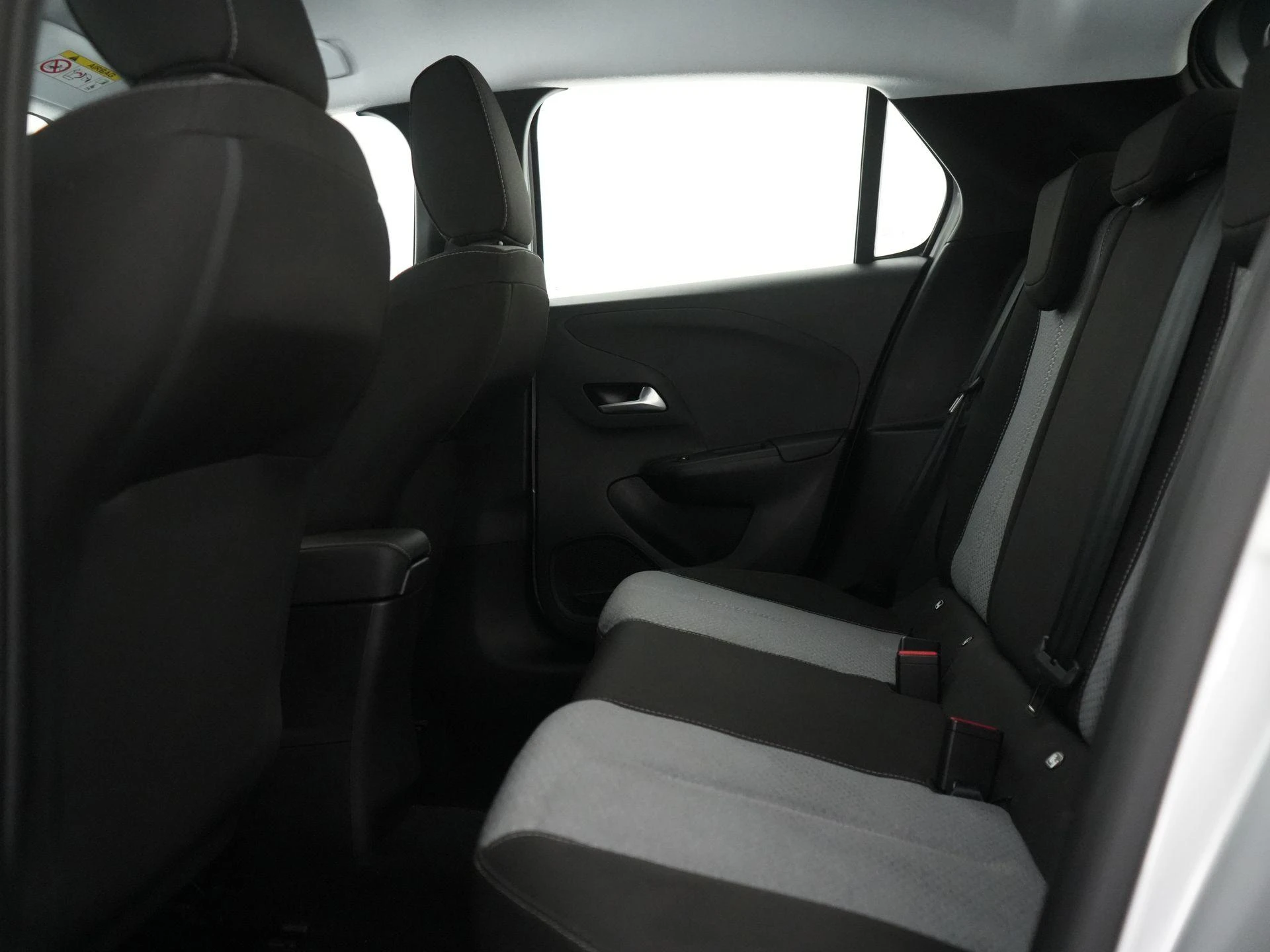 Opel-Corsa-image-12