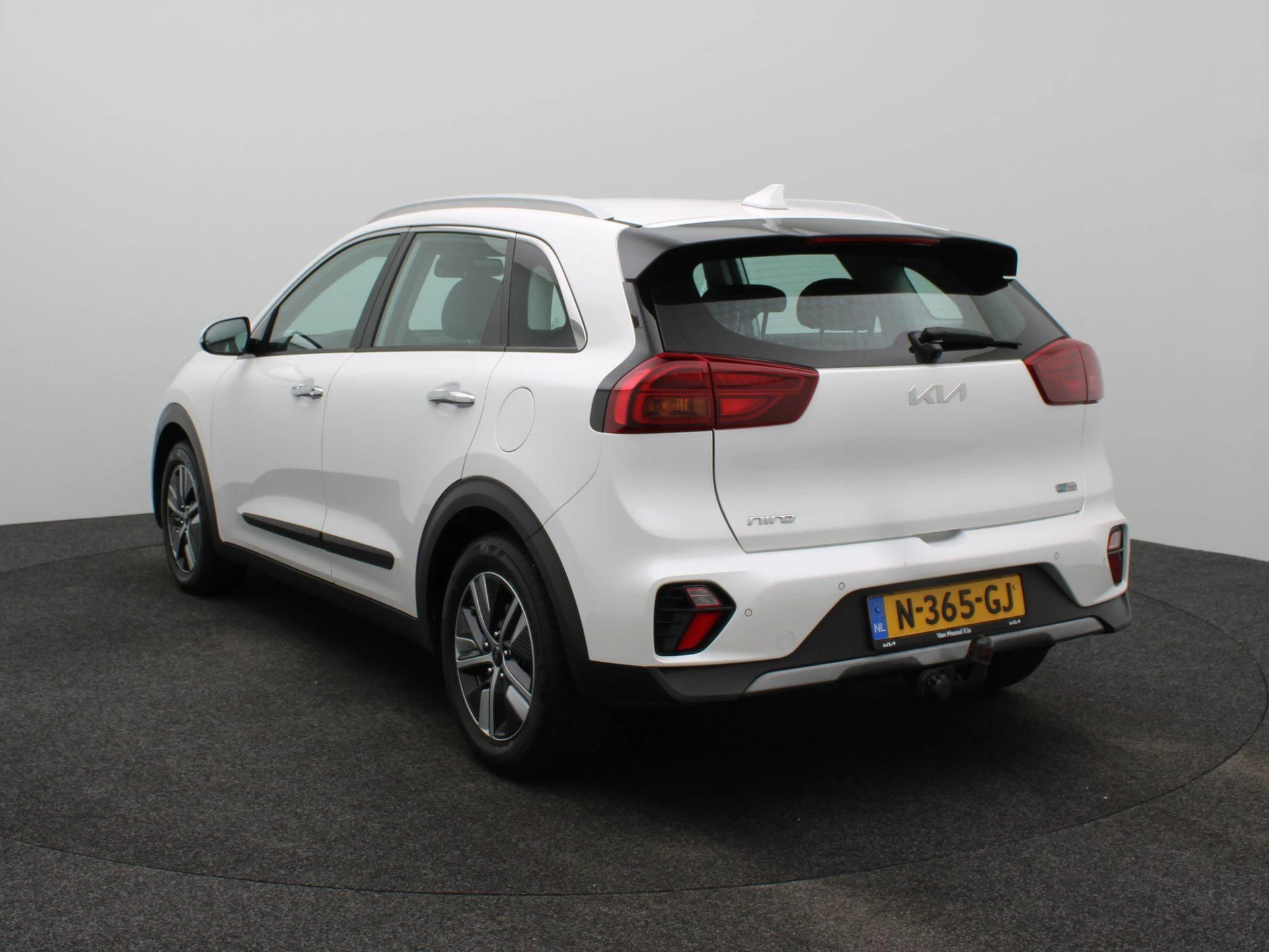 Kia-Niro-image-1
