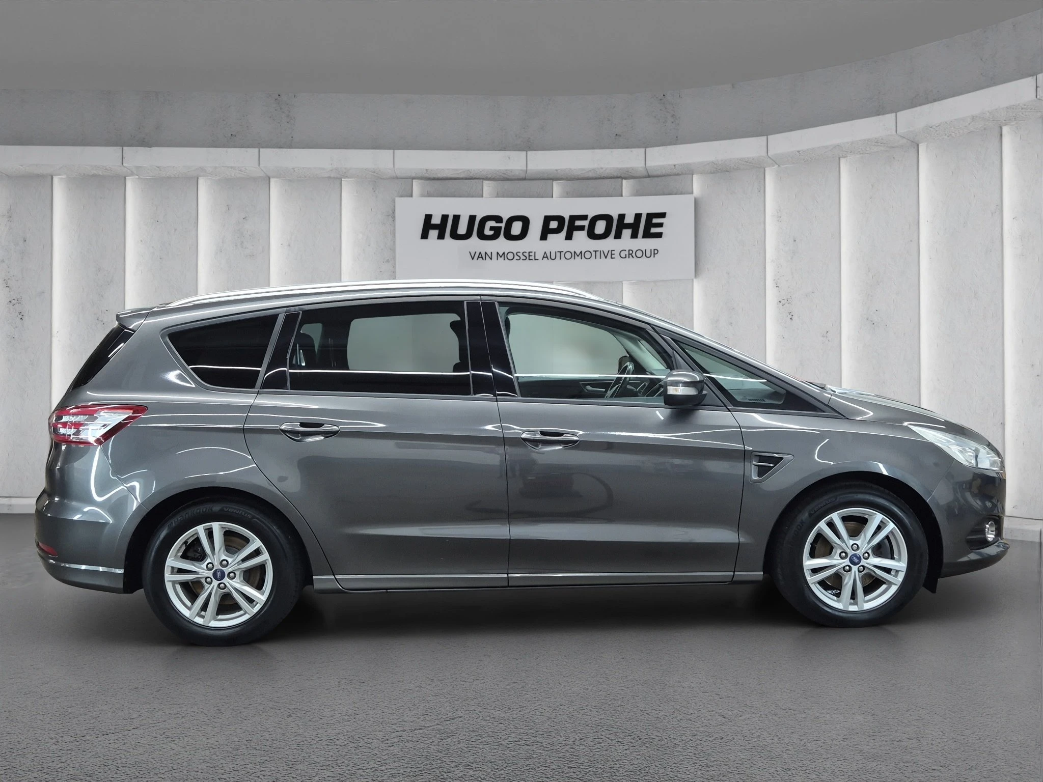 Ford-S-Max-image-5
