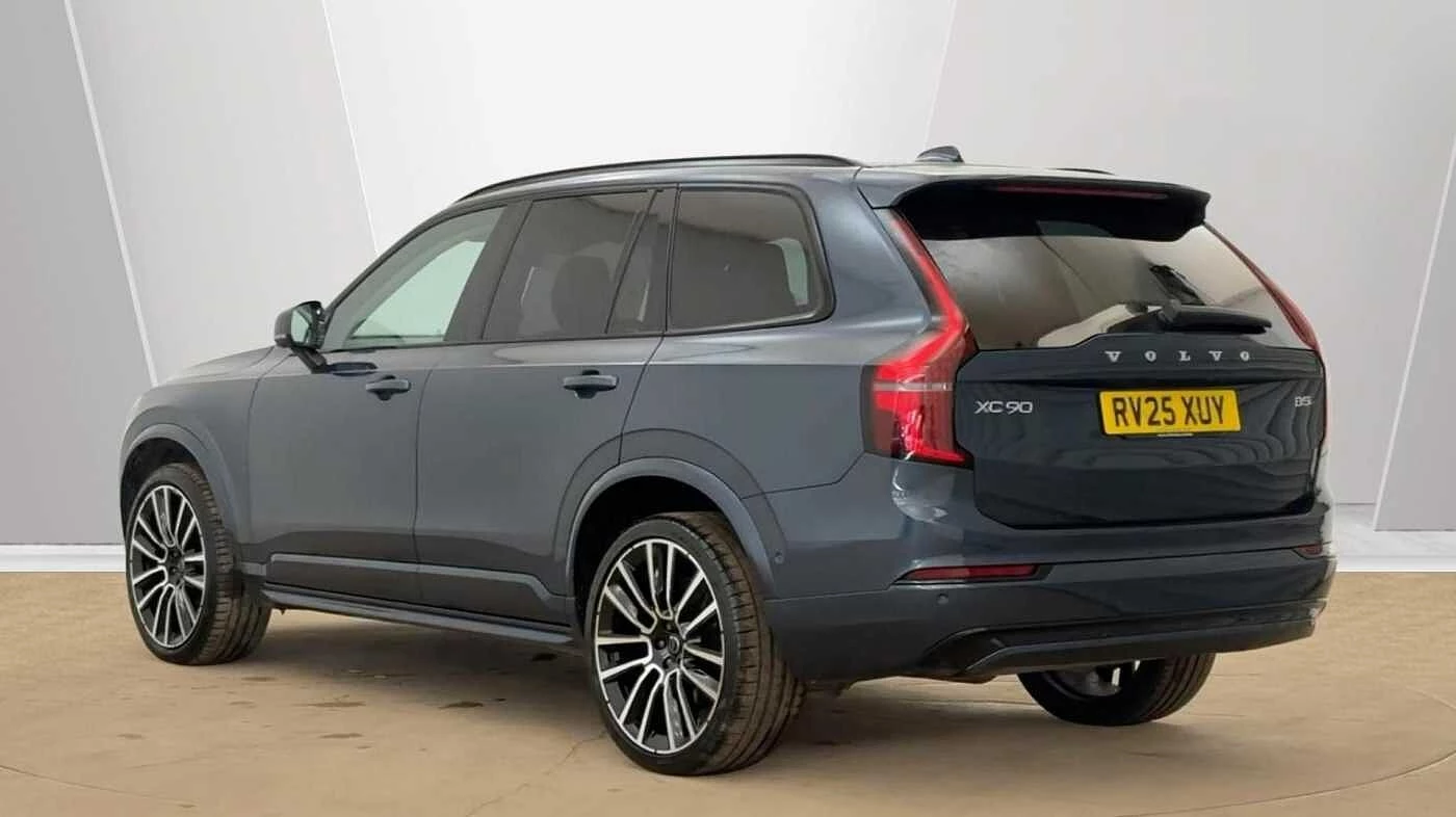 Volvo-XC90-image-2