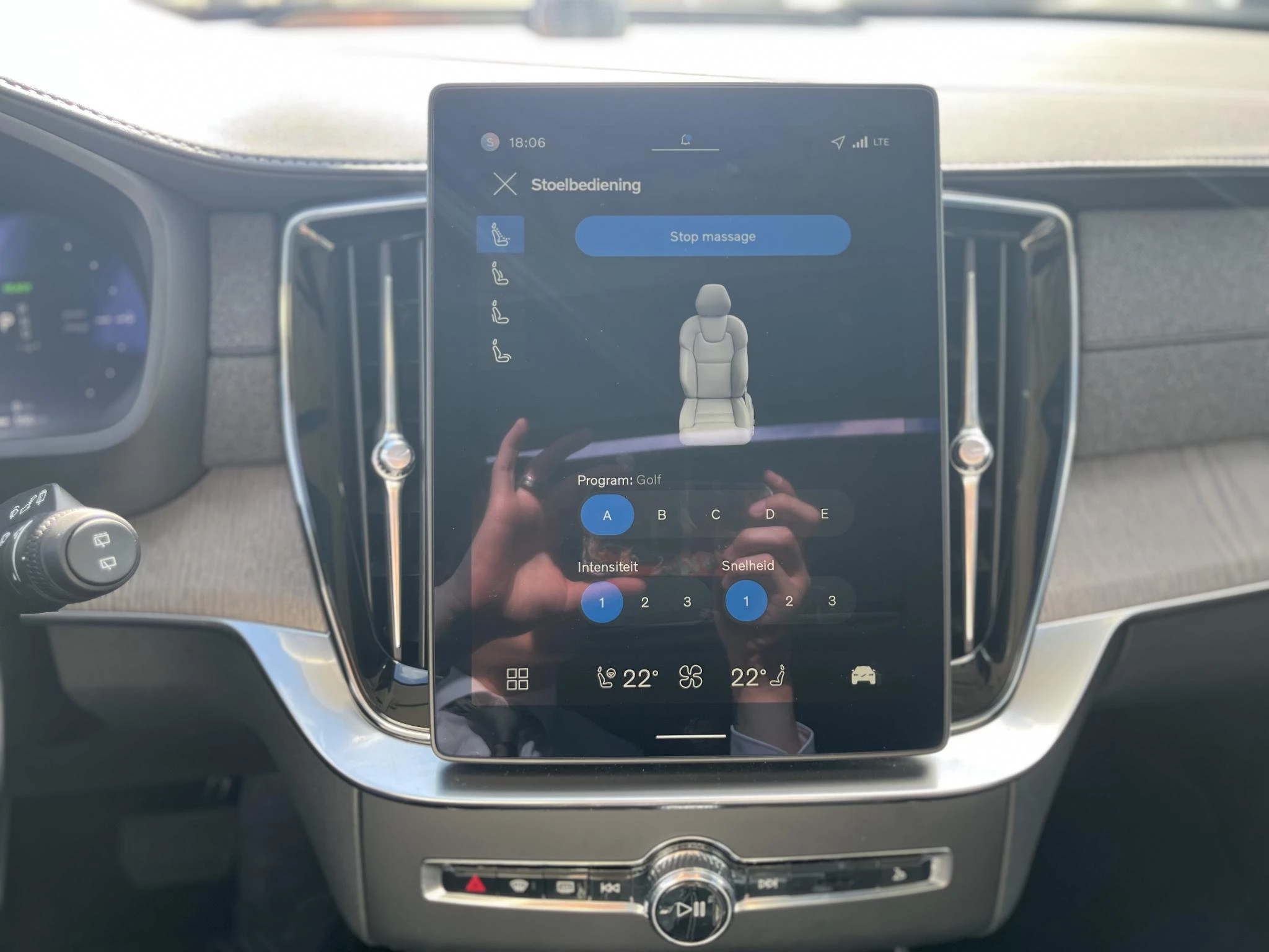 Volvo XC90 T8 Plug-in hybrid AWD Ultra Dark
