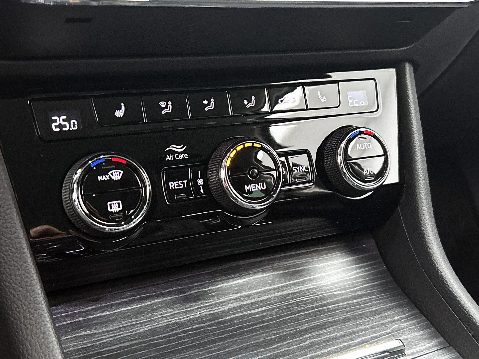 Škoda-Superb-image-19