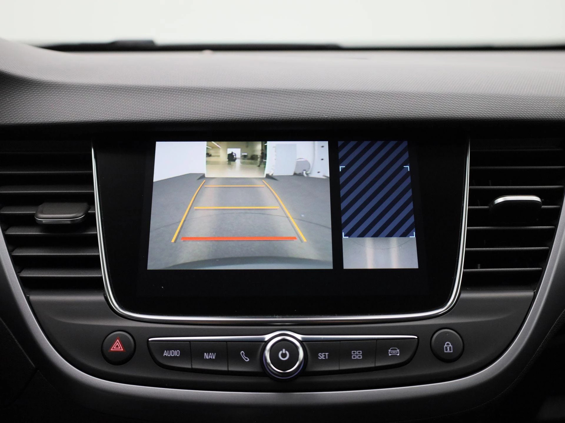 Opel-Crossland-image-27