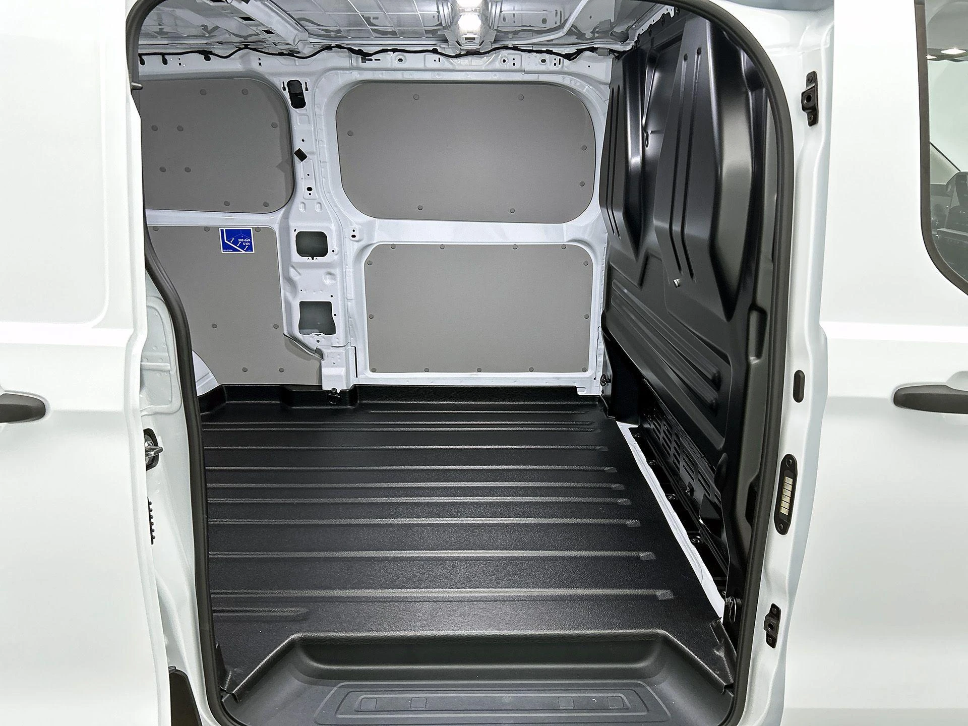 Ford Transit Custom 340 L2H1 Trend 65 kWh