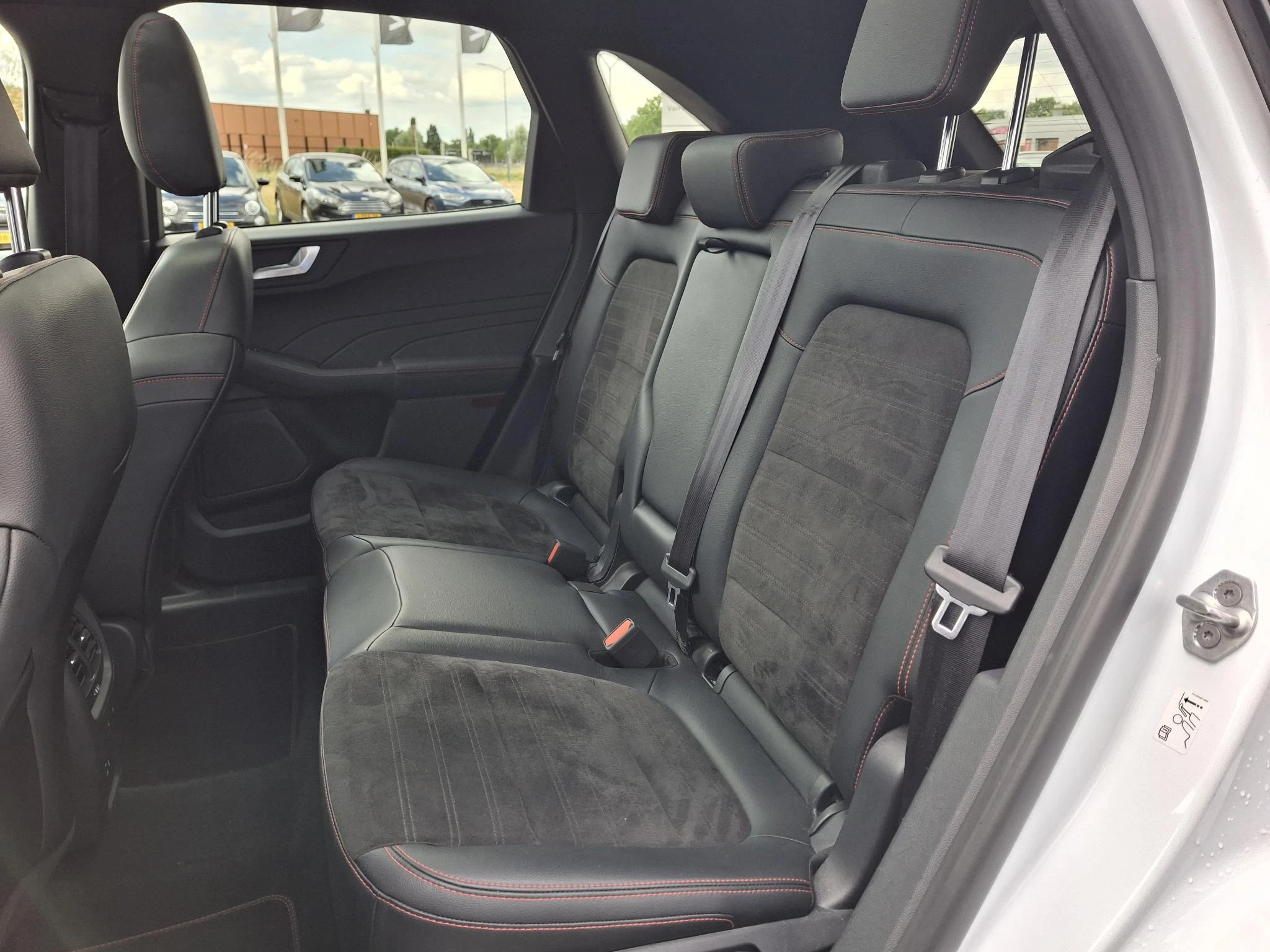 Ford-Kuga-image-11