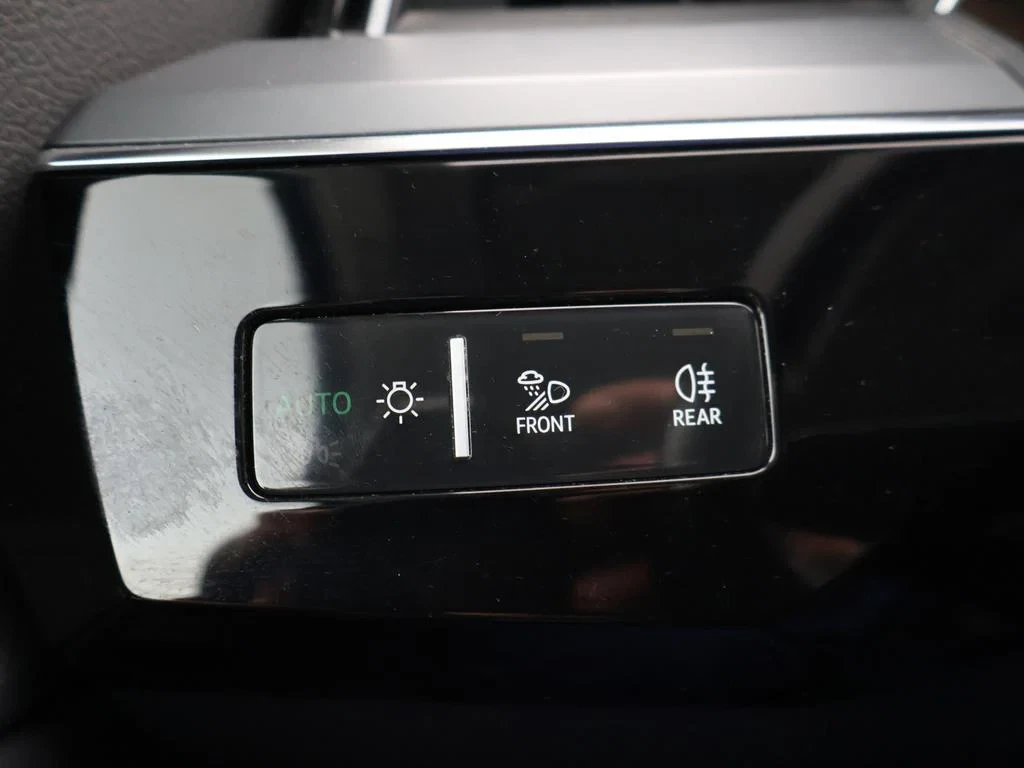 Audi-e-tron-image-25