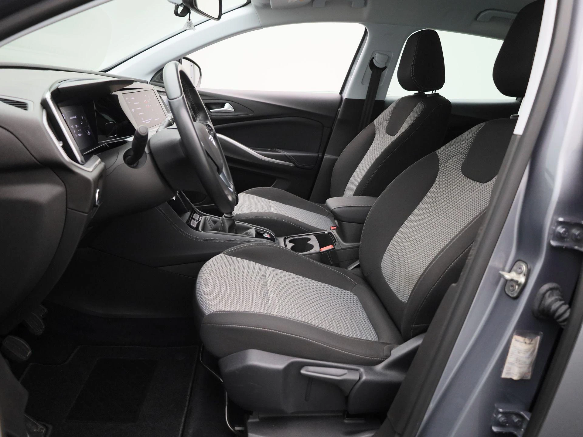 Opel-Grandland-image-9
