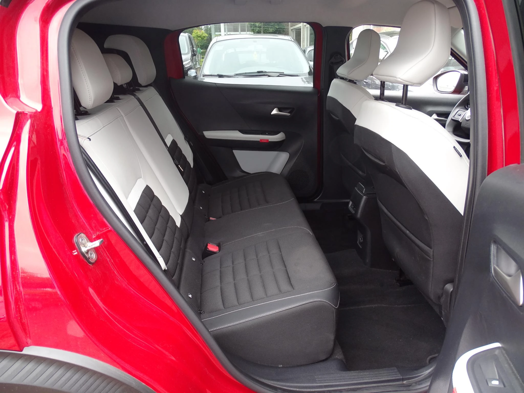 Citroën-C3 Aircross-image-16