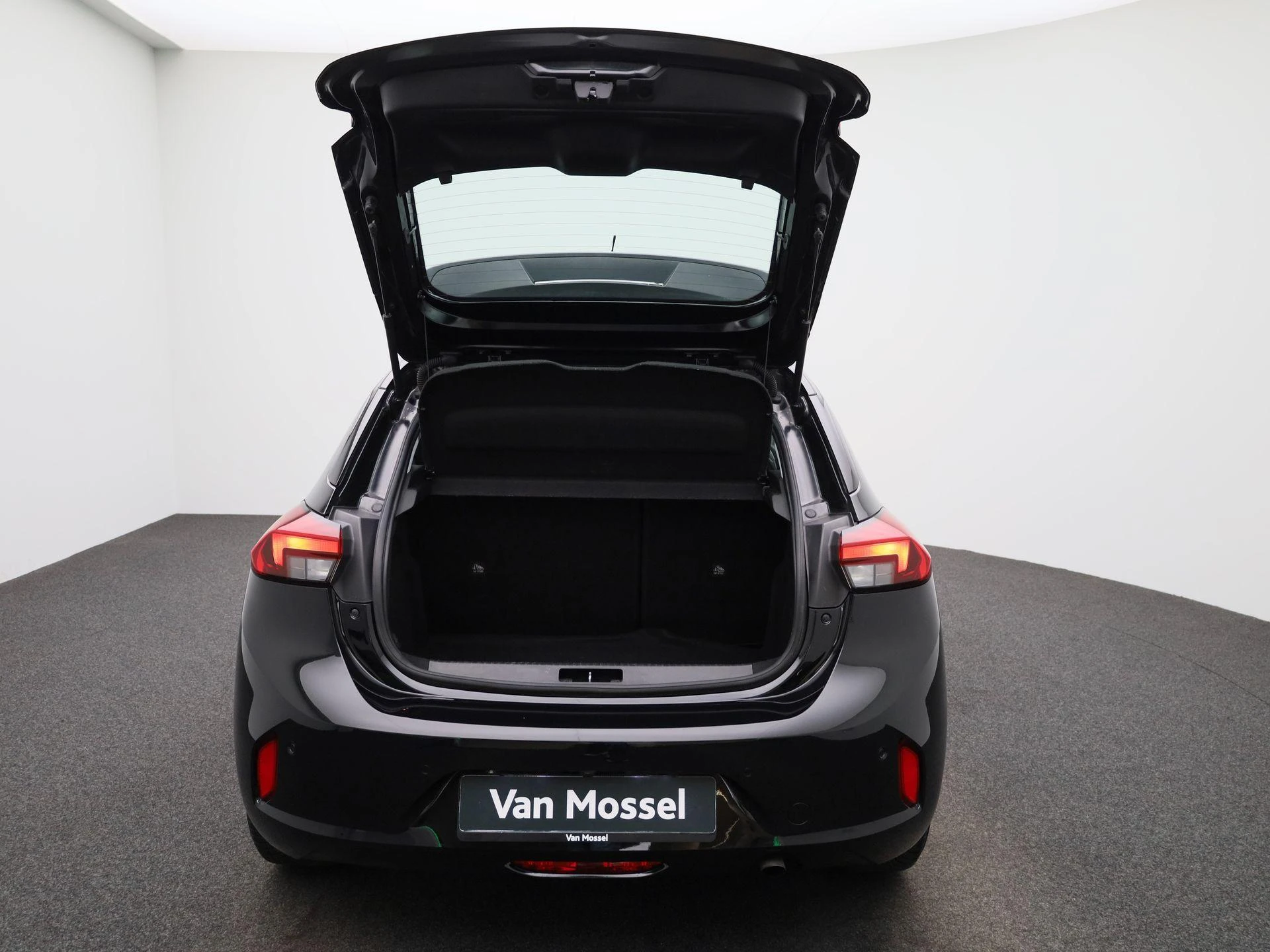 Opel-Corsa-image-10