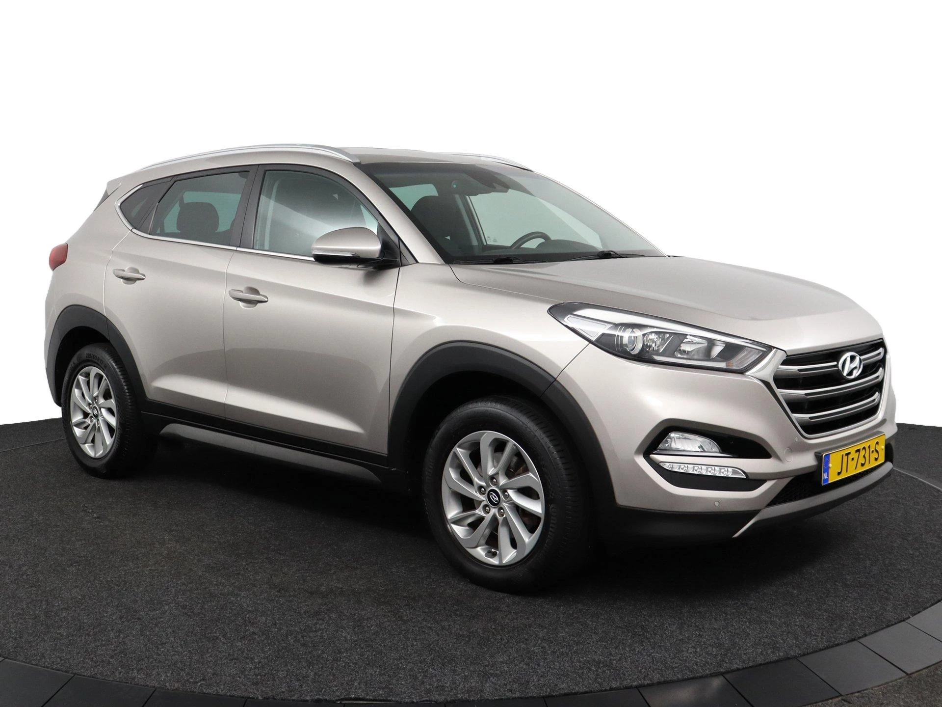 Hyundai-Tucson-image-12