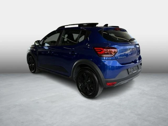 Dacia-Sandero Stepway-image-6