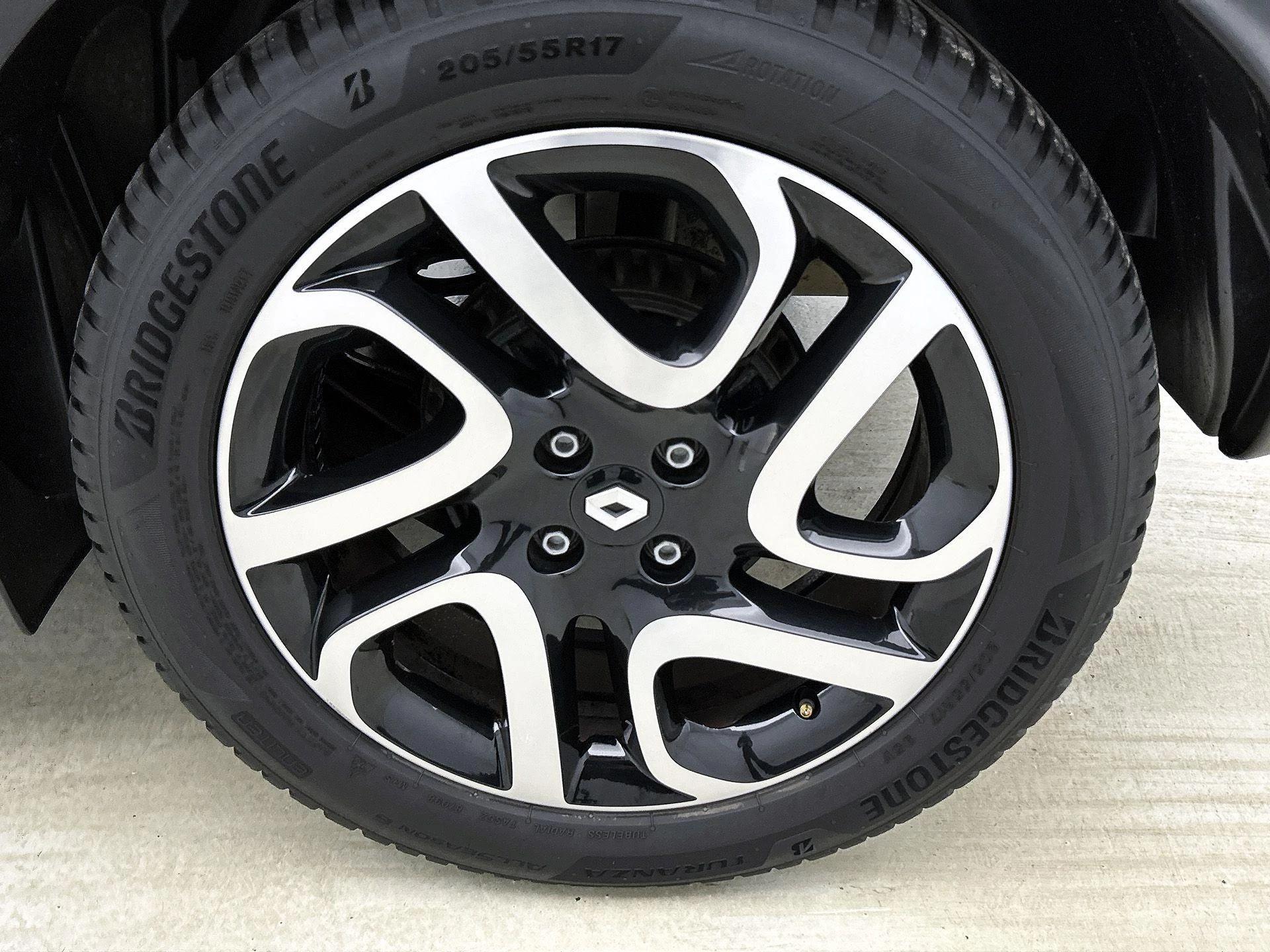 Renault-Captur-image-30