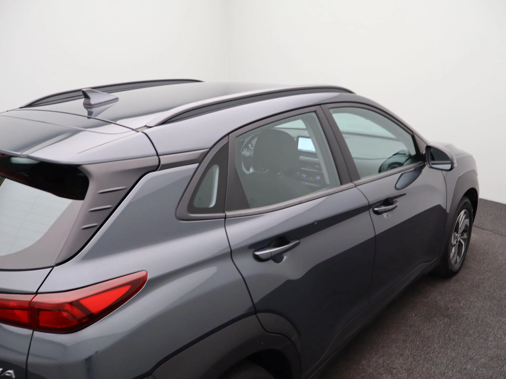 Hyundai-Kona-image-38