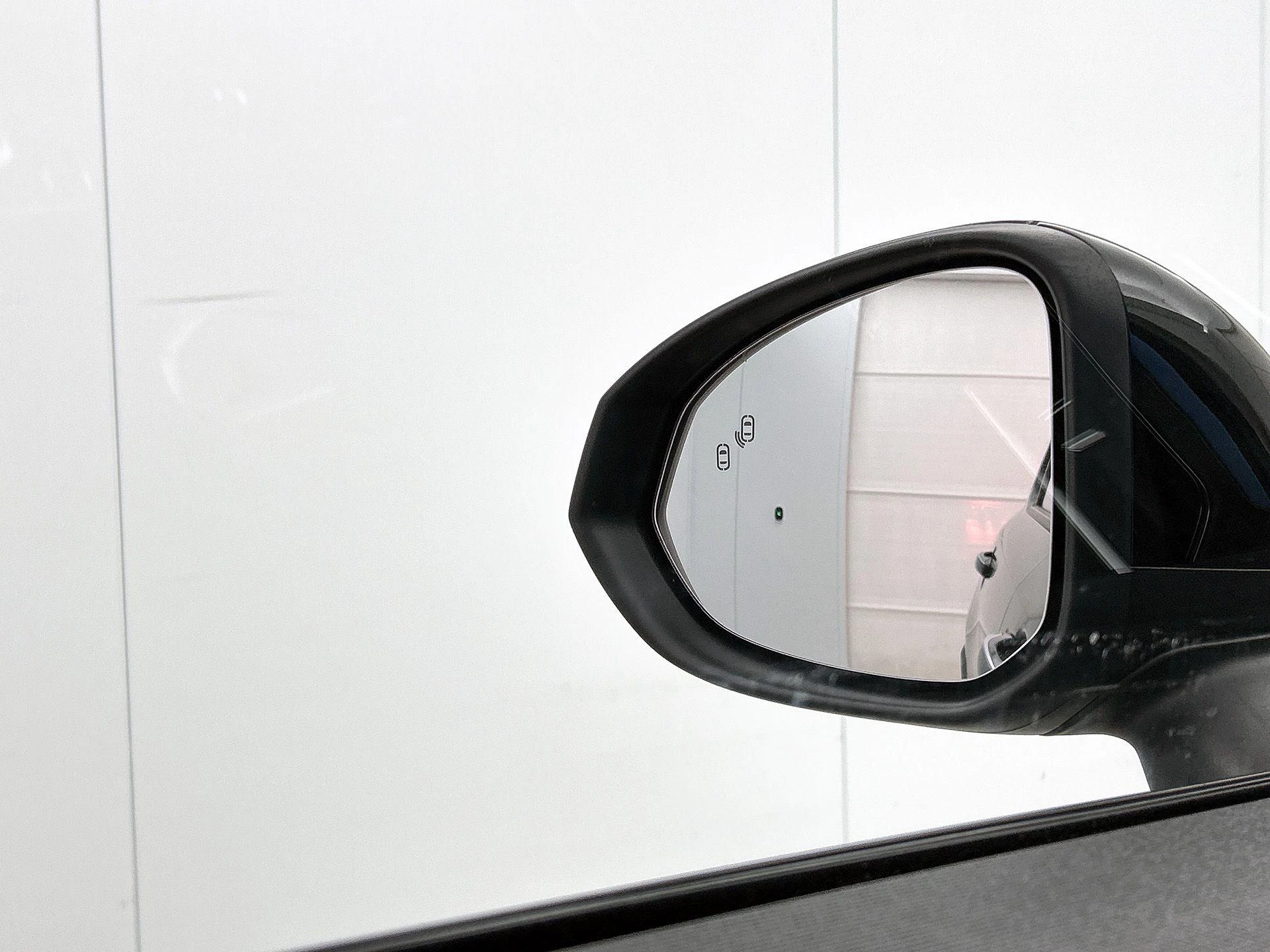 Lynk & Co-01-image-17