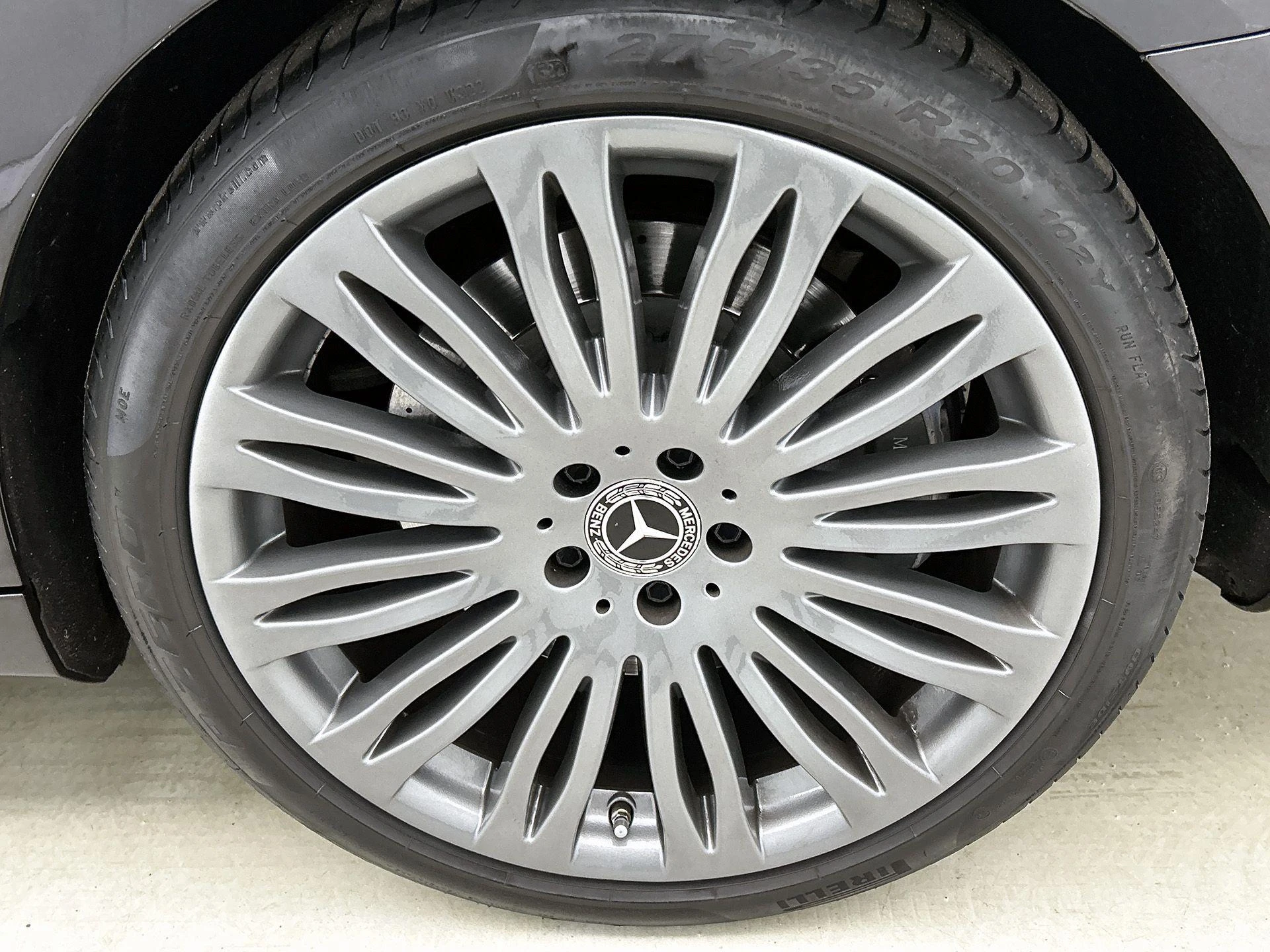Mercedes-Benz-S-Klasse-image-38