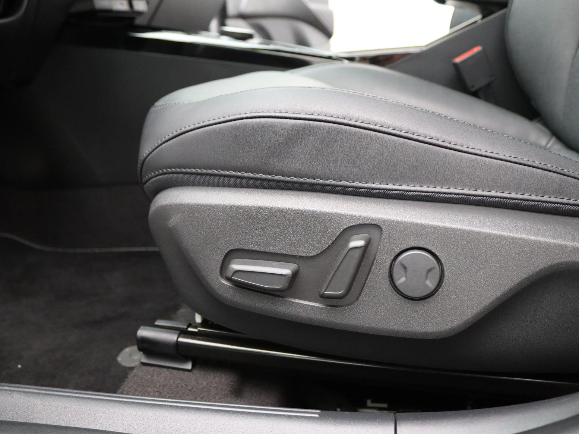 Kia-Niro-image-24