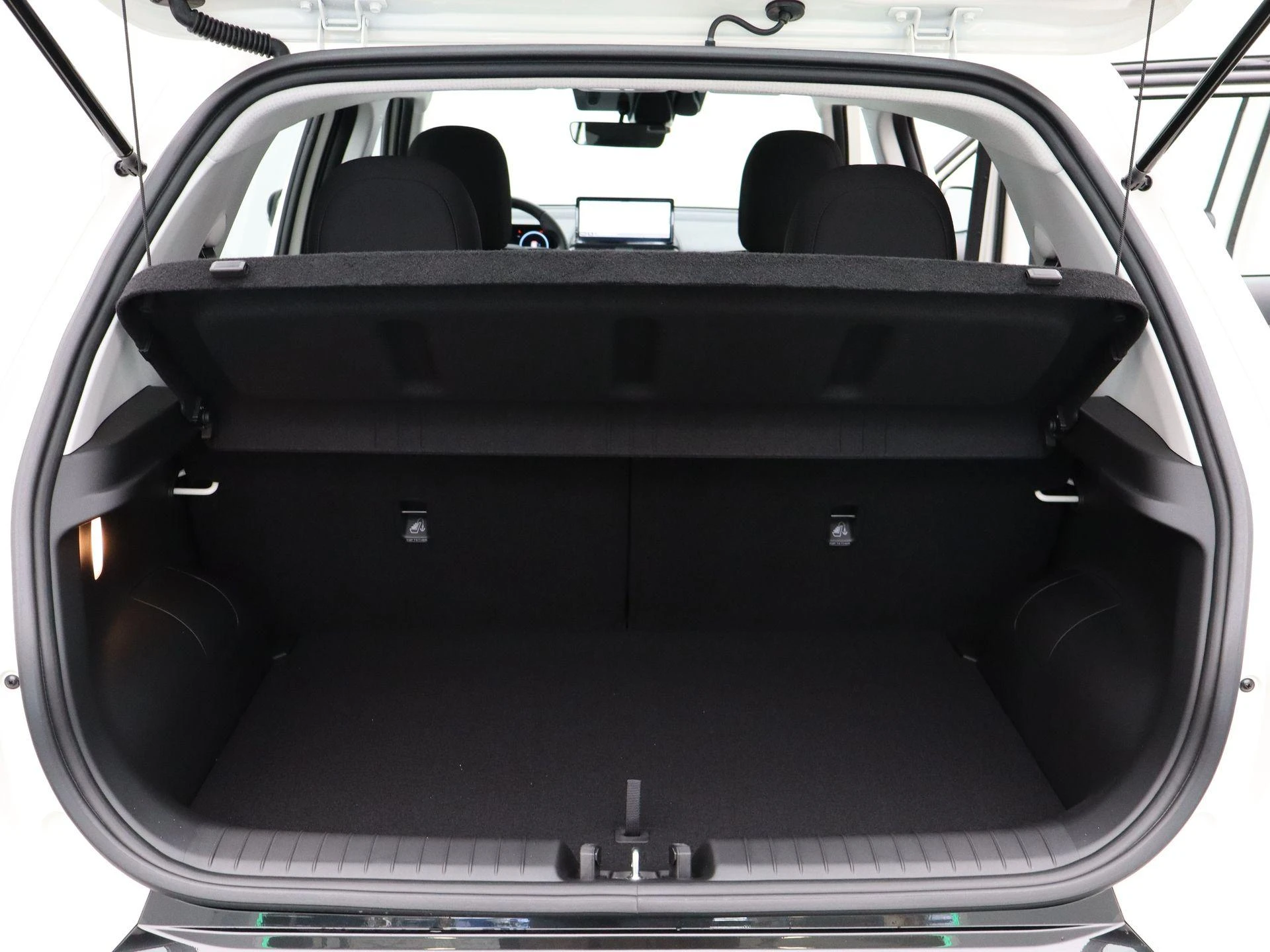Hyundai-Inster-image-26