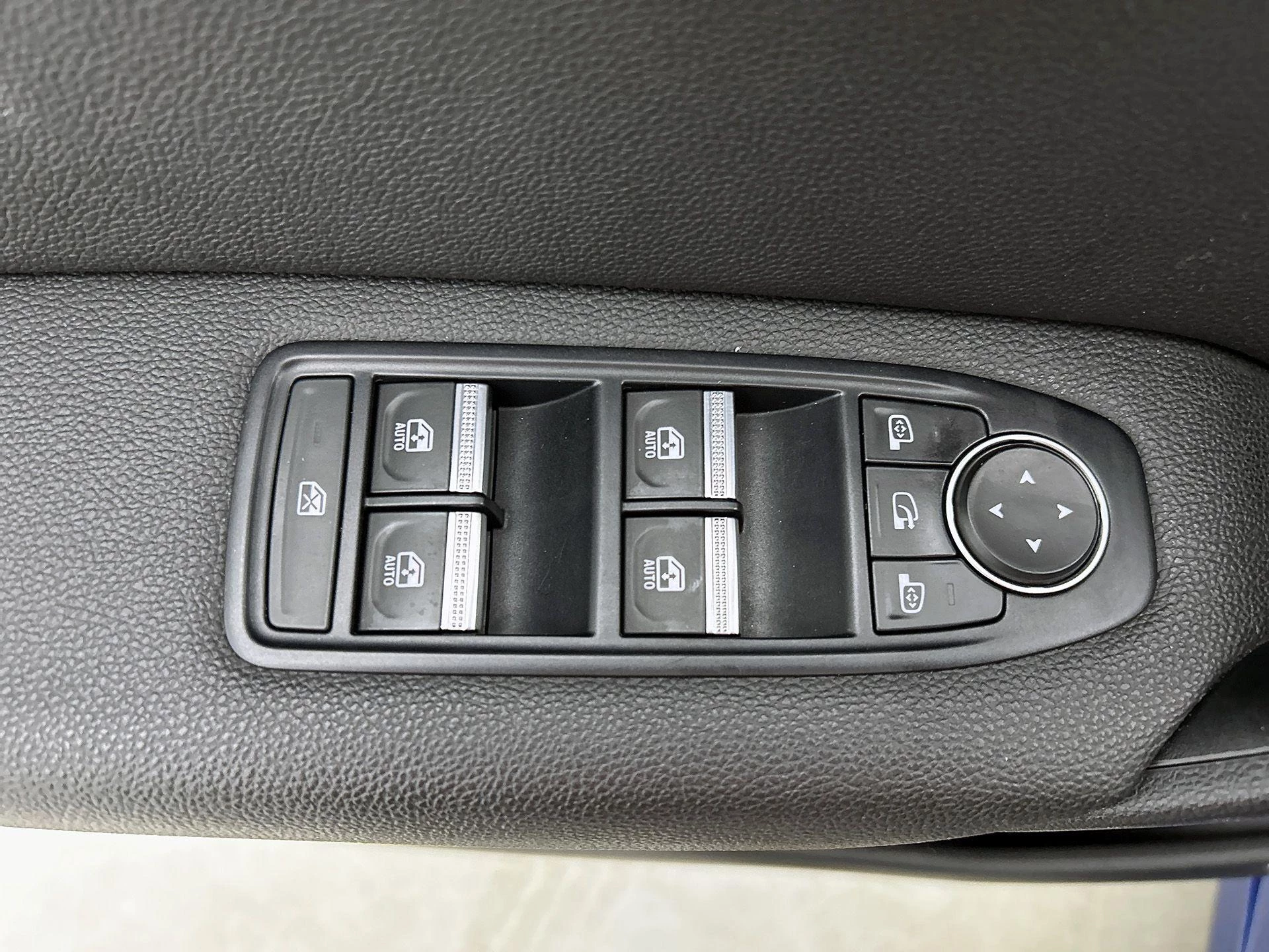 Renault-Captur-image-31