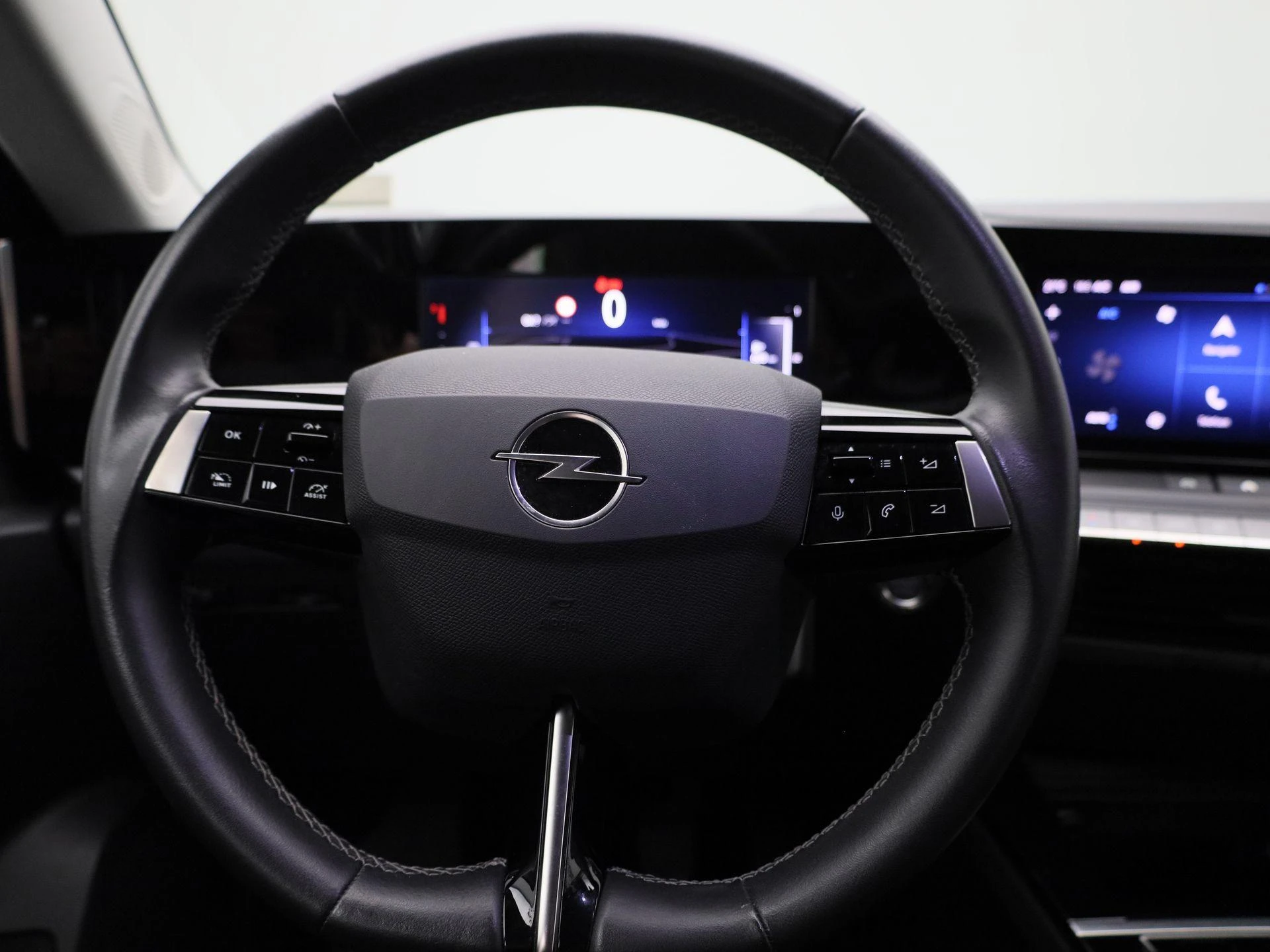 Opel-Astra-image-6