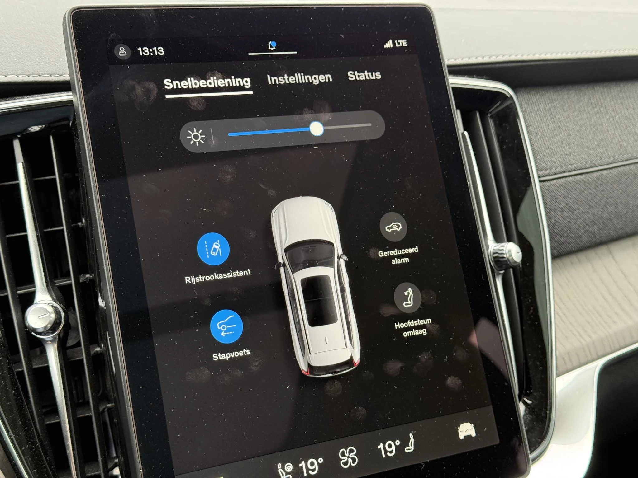 Volvo XC90 T8 Plug-in hybrid AWD Ultra Dark