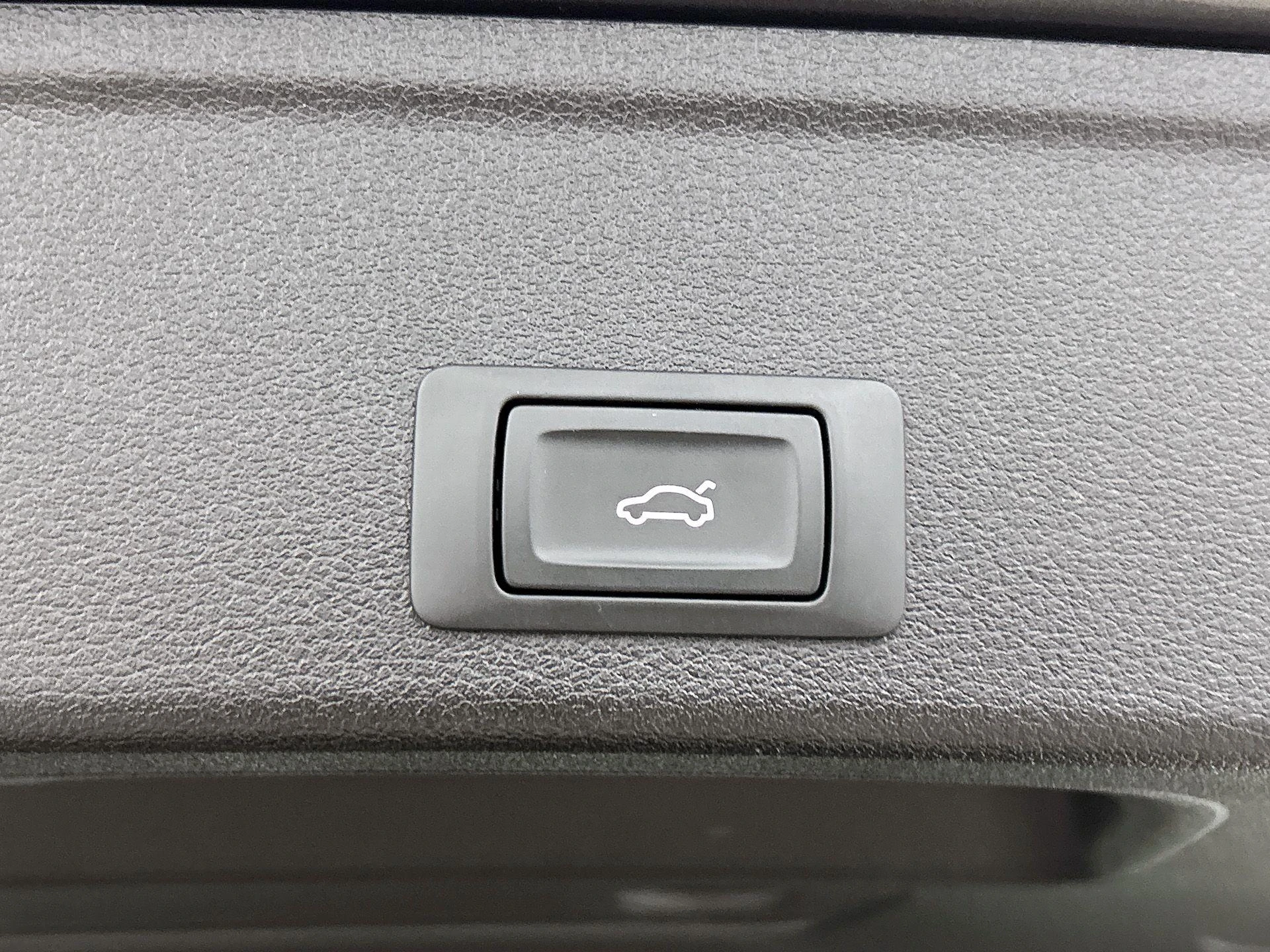 Audi-A4-image-30