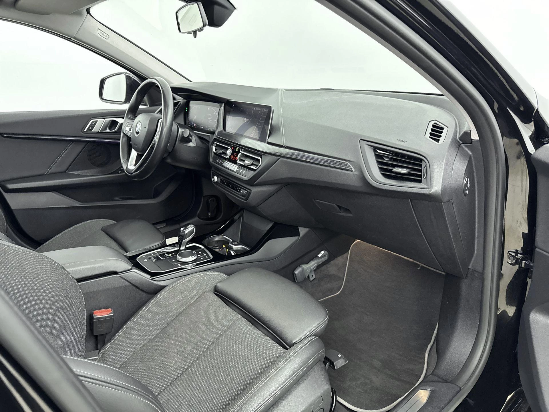 BMW-1 Serie-image-15