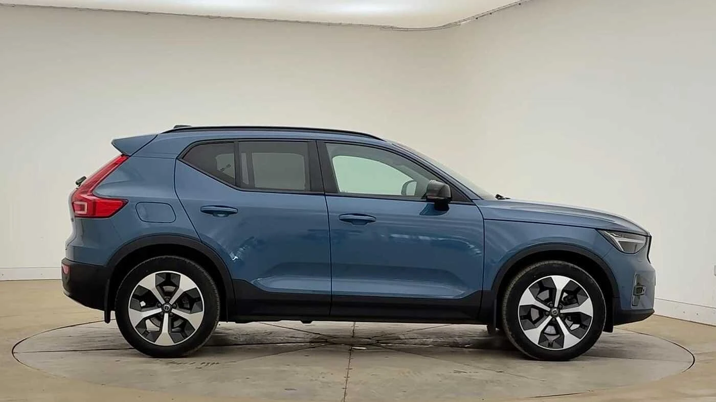 Volvo-XC40-image-2
