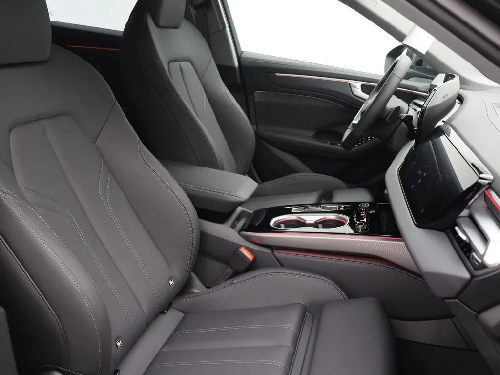 Audi-A6-image-8