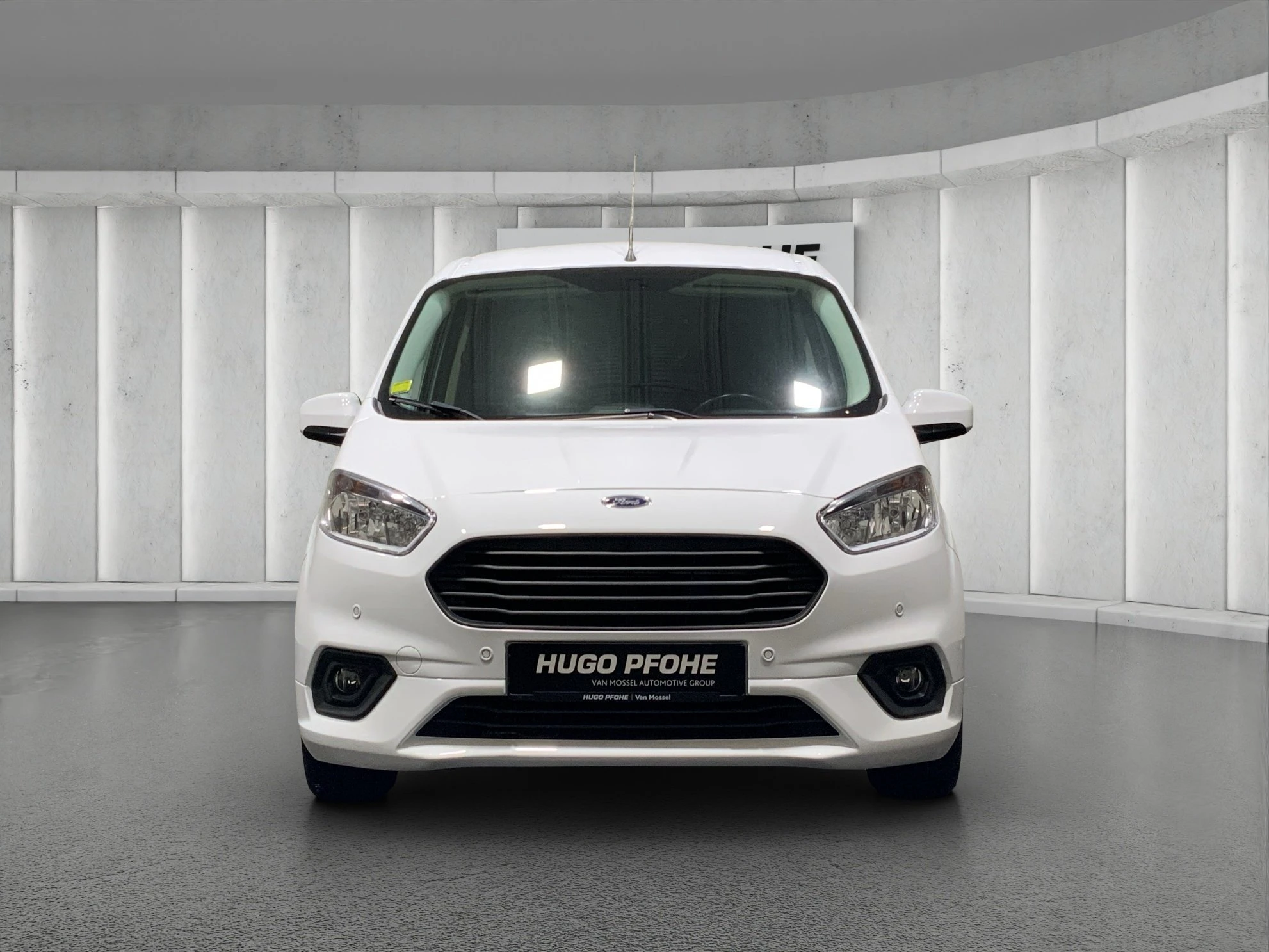 Ford-Transit Courier-image-7